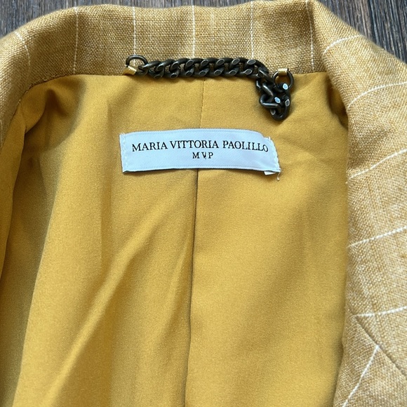 MVP WARDROBE STRIPPED BLAZER - Picture 3 of 6